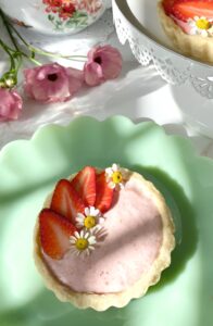 Strawberries & Cream Tarts