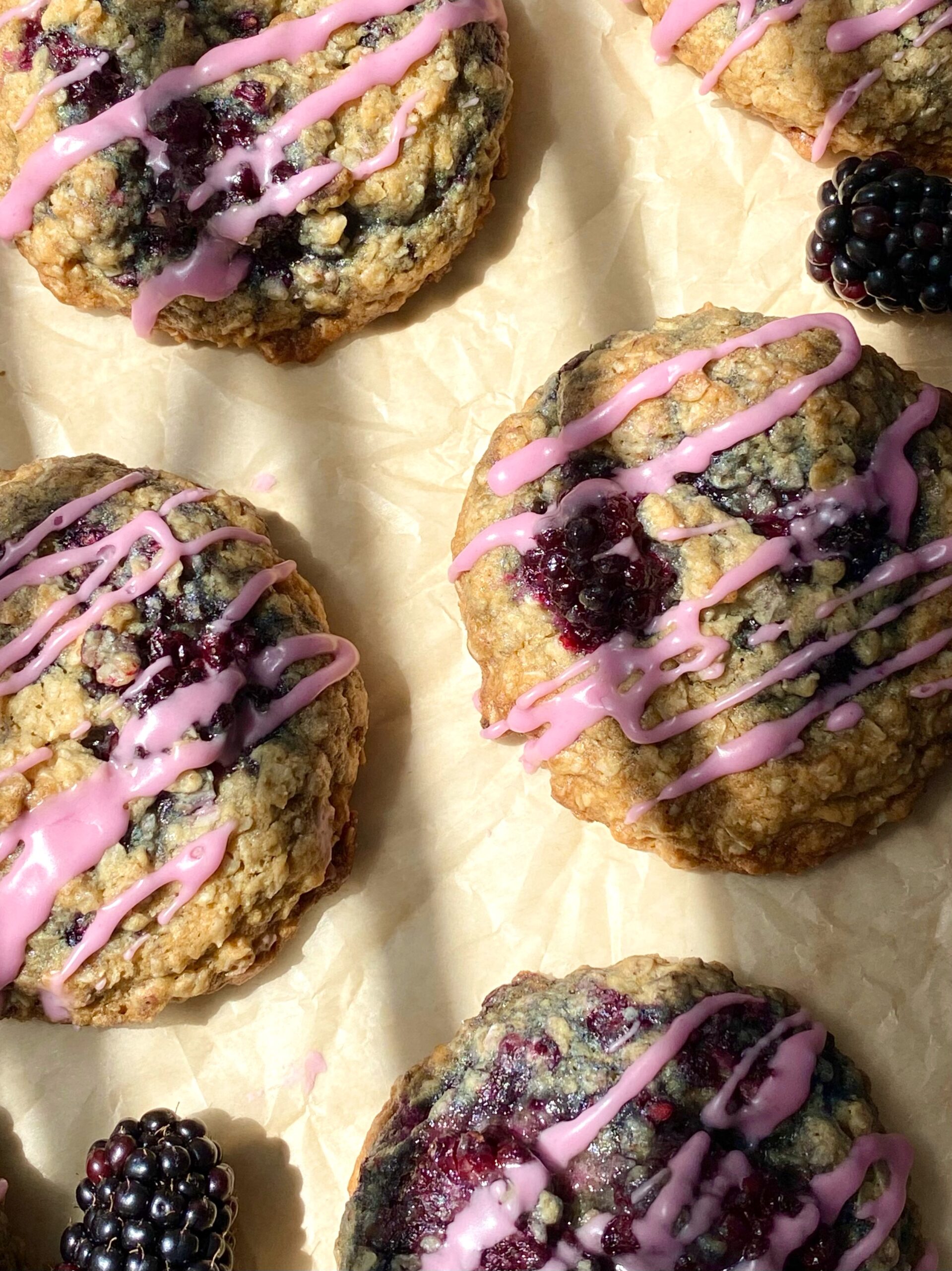 Blackberry Oatmeal Cookies by Brownie Mischief