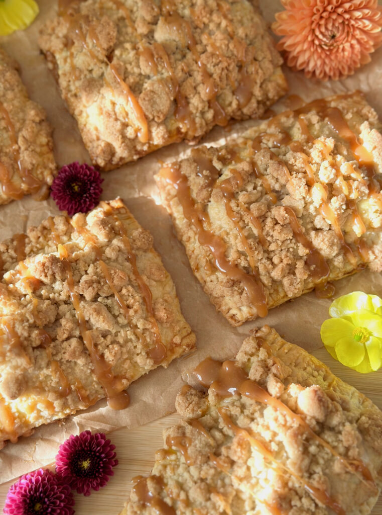 Caramel Apple Crumble Hand Pies