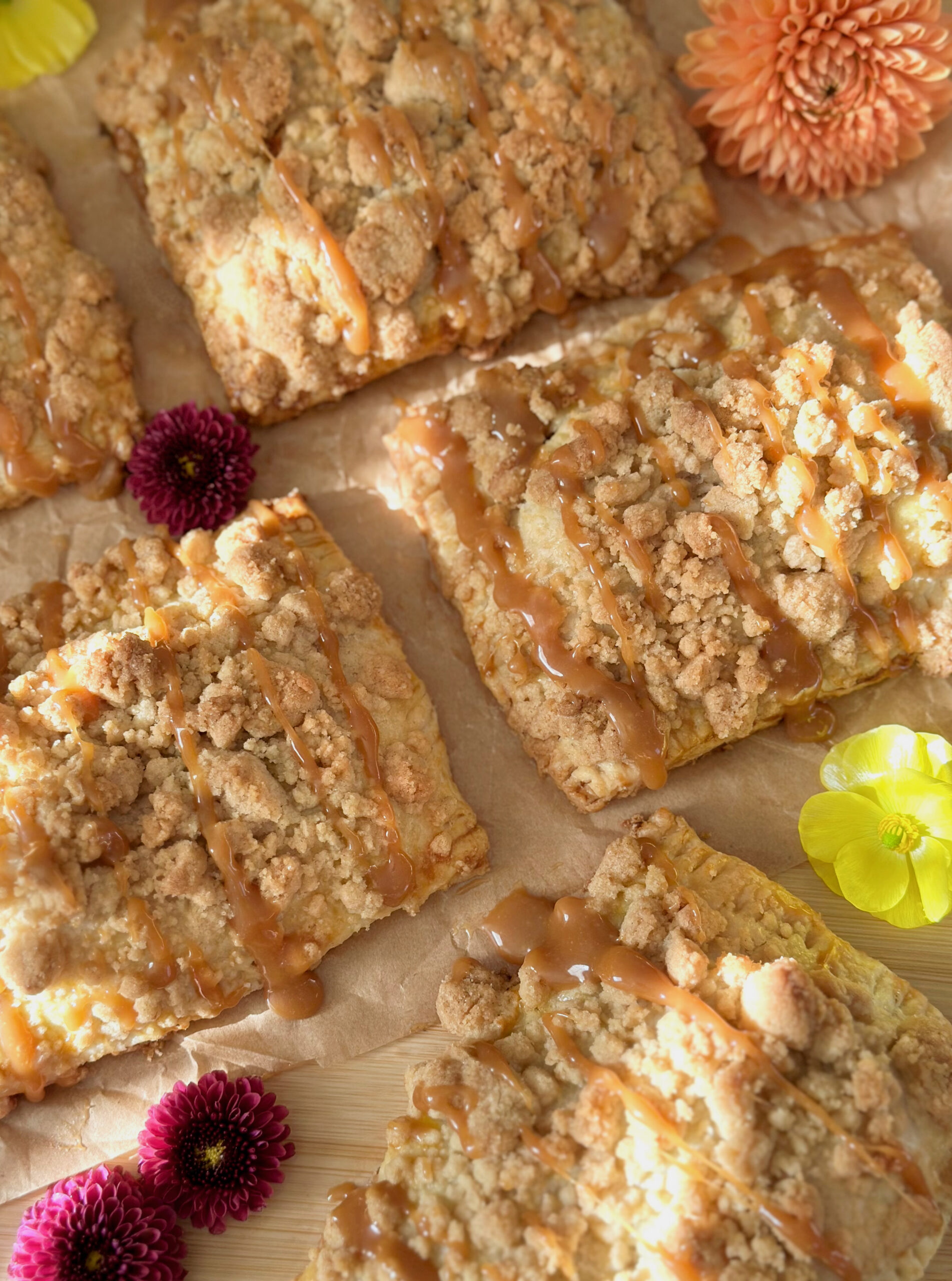 Caramel Apple Crumble Hand Pies