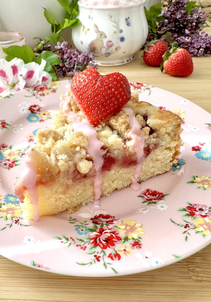 Strawberry Crumb Cake
