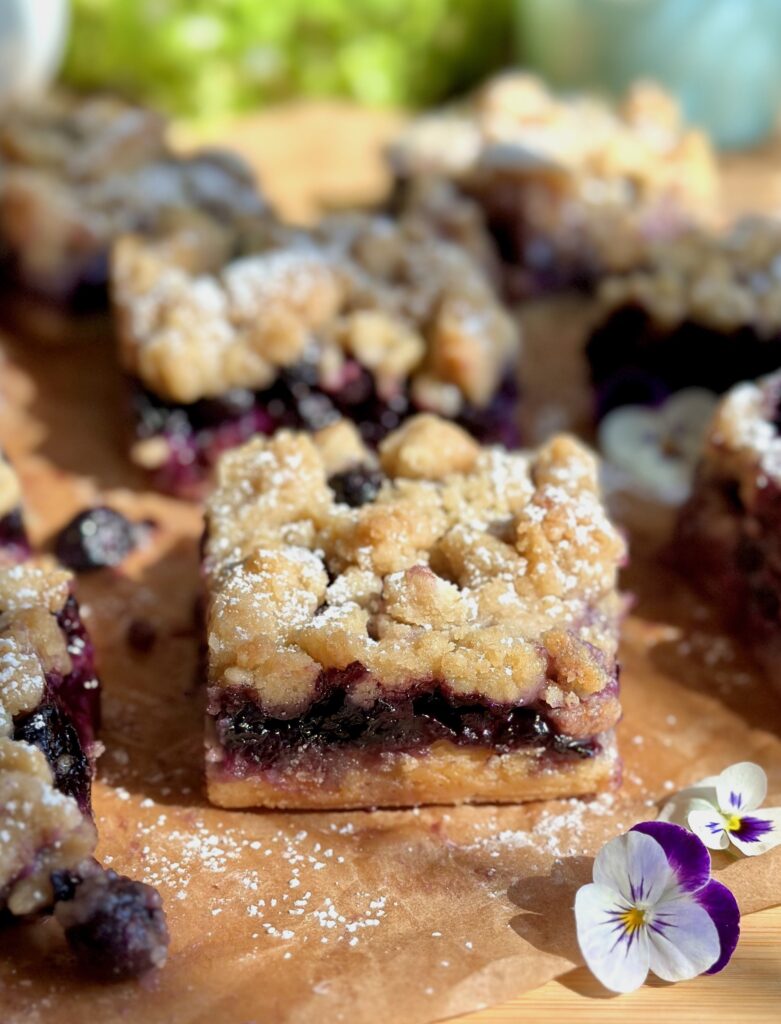 Blueberry Crumble Bars
