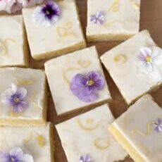 Lemon Brownies by Brownie Mischief